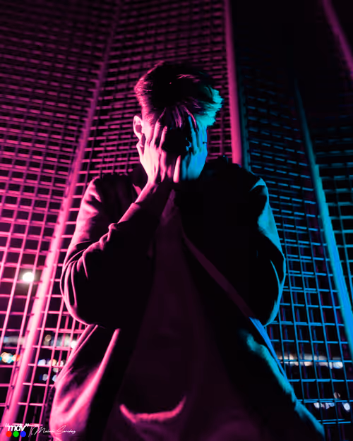 Item #14714425675941428140744687069339670704318230266084554160536609469952576978945 Media