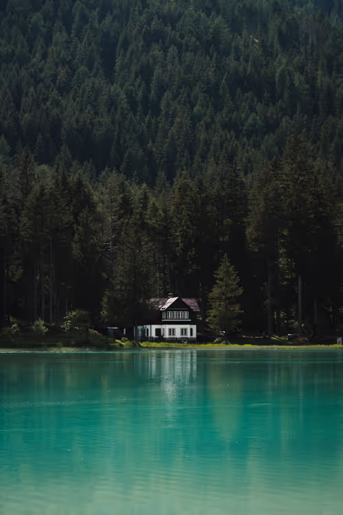 Item #44719000099665773654266672940263648728753689185242925436087362545811537788929 Media