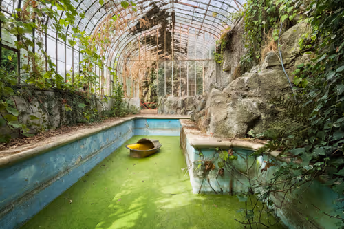 Item #12380643742834719912918023214587921165200821419383689299848195886398901846017 Media