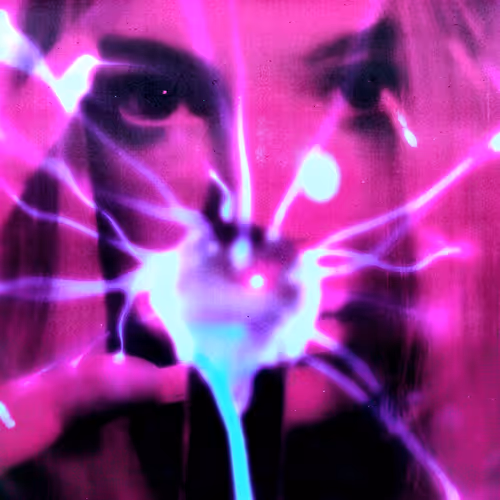 Therealwitch B0VB1ErQEb