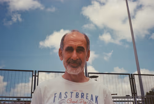 Item #108114342104392653736314500859474189257367411327069604905681252880869270487041 Media