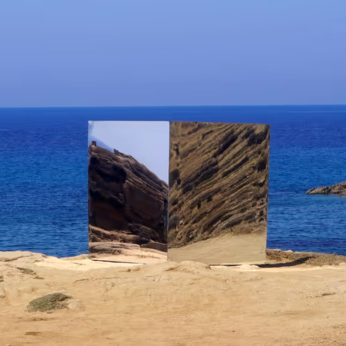 Item #77420488806397133330525240221901748923623733359161899369760968699521607401473 Media