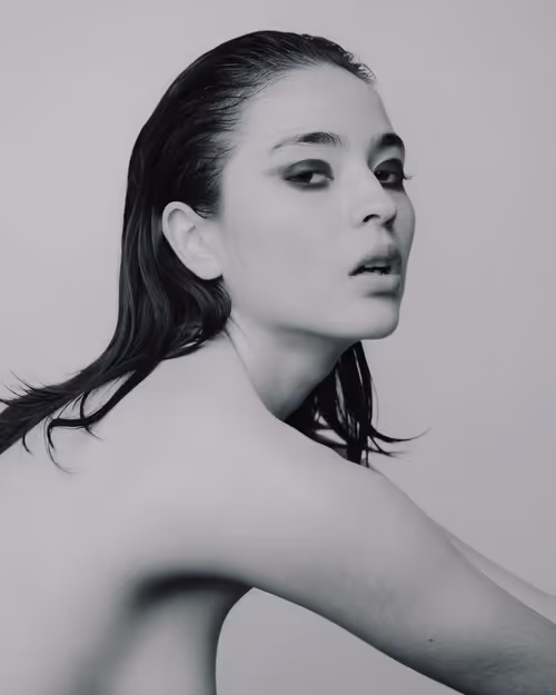 Item #49421393432894499121215694470303184244096795482679490930709574062866236964865 Media