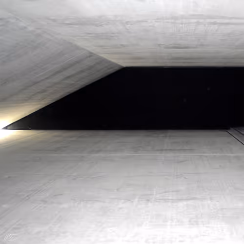 Item #34074302066752213715126654038462946332588047310136711959584651183941616664586 Media