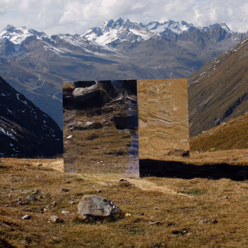 Item #77420488806397133330525240221901748923623733359161899369760968675332351590401 Media