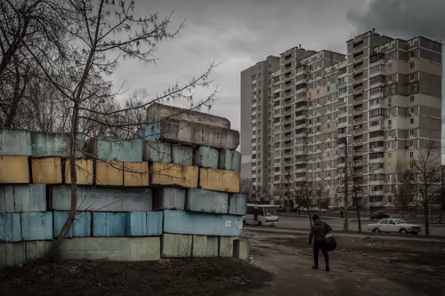 Item #4375115208171662398757709417791216617025009038077306019347163321735751663617 Media