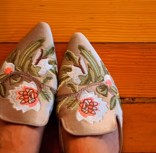 Item #41013704286635162959004487776095067176603519769359421915548602617445039996929 Media