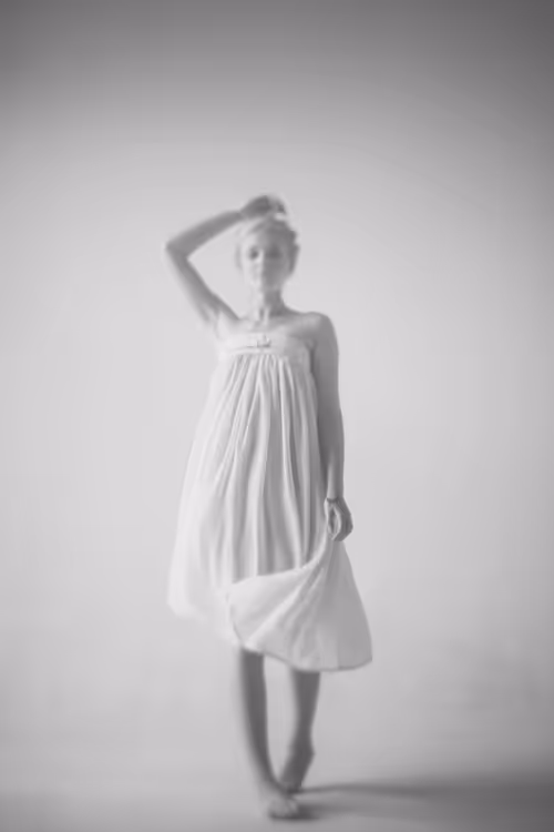 Item #113300456265572054290641269231913614430655375386256613734739386372073071837185 Media