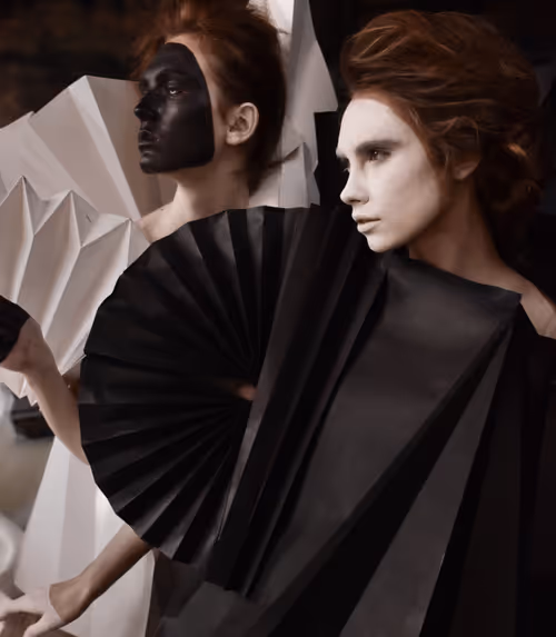 Item #108025279282686658453897007890629891637526310304717906993258638328292433723446 Media