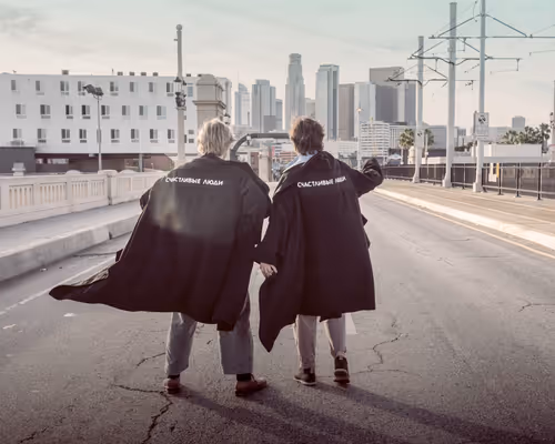 Item #1418953949861406282787444517680392264984156417898177528661934959719360757761 Media