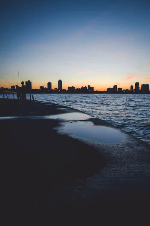 Item #109478474405784332882993756468962506639116552558586330549011791807033586483201 Media