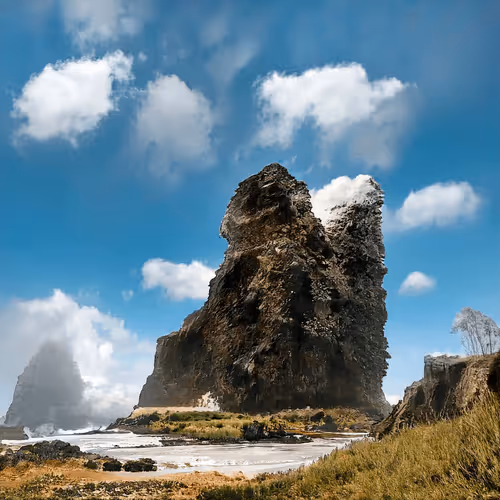 Item #51478908410097262354256894061339969912290355659778245169367797196843401609217 Media