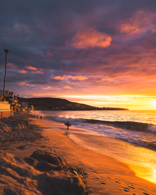 Item #85839433850987451351373420882988387136315355777257615017203975694358706913281 Media