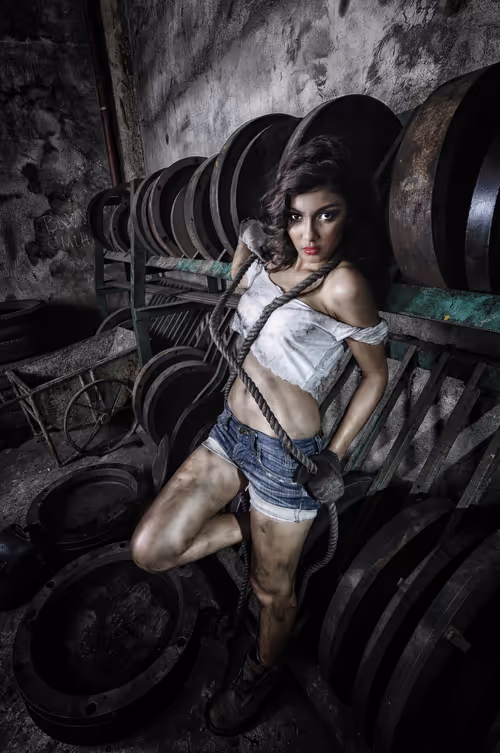 Item #46756415740584708337131654477252885672277409931522608428310974611379974045697 Media