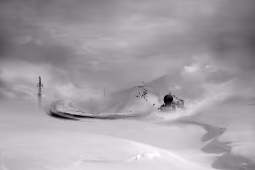 Item #73363223370355250909196244140857466626496998110185198638772903927925495037953 Media