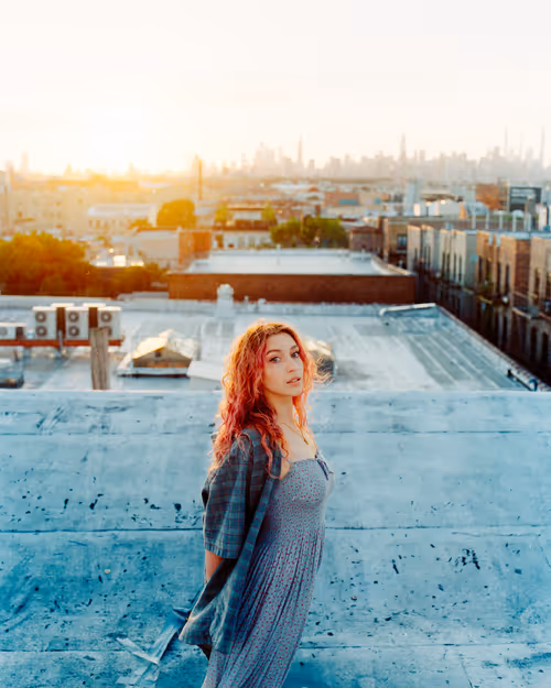 Item #106417394361020955117675115732535551445330228798132491343226919521445566480385 Media