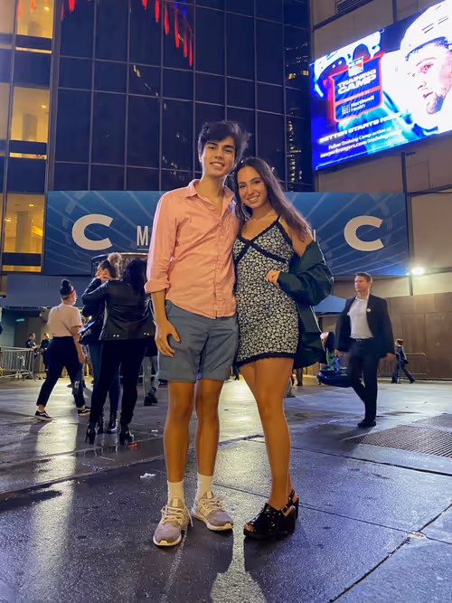 Item #89938388569053856253540570298822023785201293068588510995285692896730505281537 Media