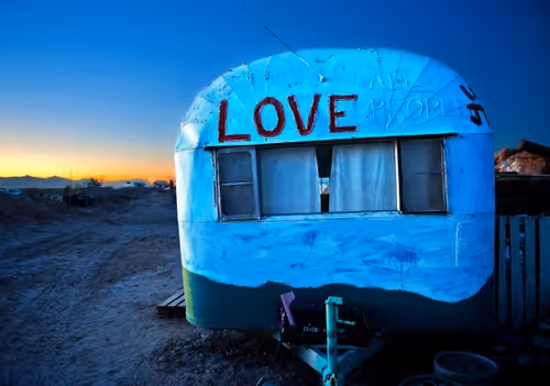 Item #82086394152813496729852745644400301310809698688948886085589871412024776327169 Media