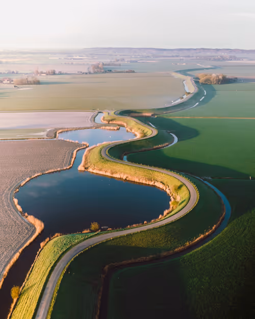 Item #3461261320663593426900354360876375017663922749216533272399435667516818456577 Media