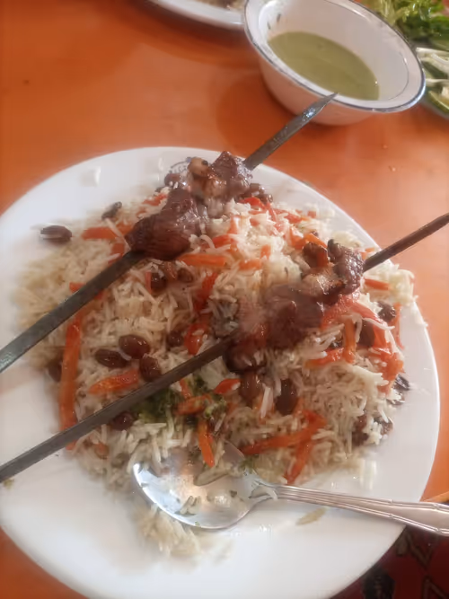 Item #24528137236716378836005222765059934114187861086378420293351673719597324828673 Media