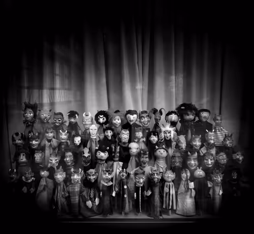 Item #40160686583094733528677484039903516258611509642019211679321071604604747120641 Media