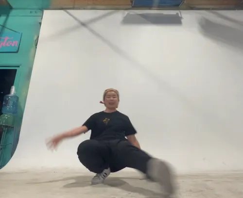 Item #60598135103028721630154546076399586844504069606821202595237298557260086116353 Media