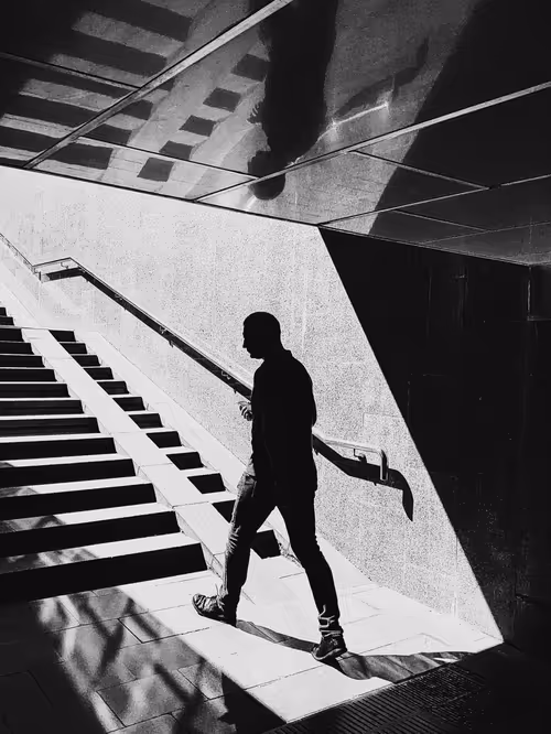 Item #17491933445981950493603605201939822143200868578689851698191638435609985417226 Media