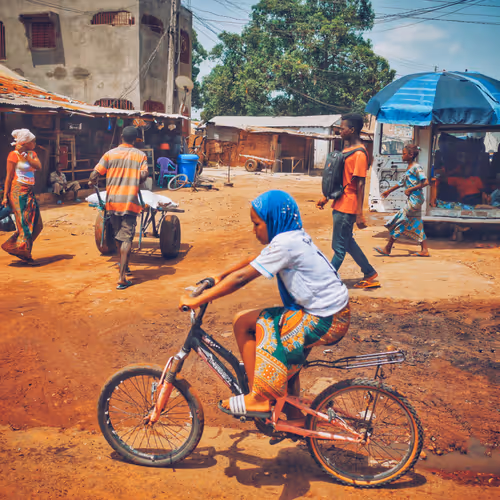 Ride. Bafata, Guinea Bissau