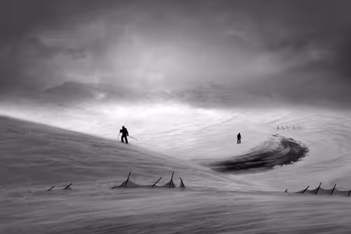 Item #73363223370355250909196244140857466626496998110185198638772903923527448526849 Media