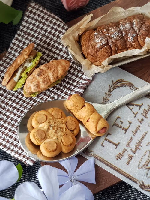 Item #78012361124797446150977325046127446496473718159464046209329018396349713875044 Media