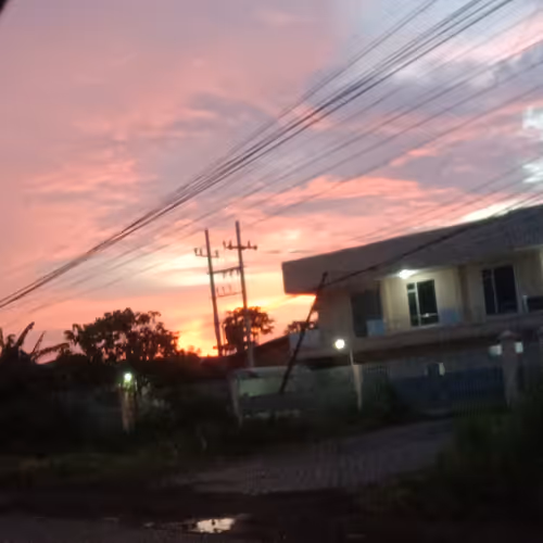 Item #15416064837448188610247350204521494909343598378477019548960405647695319924737 Media