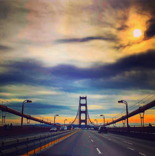 Item #81502579898277150353033734927483914682173799916853565085596411645552784048129 Media