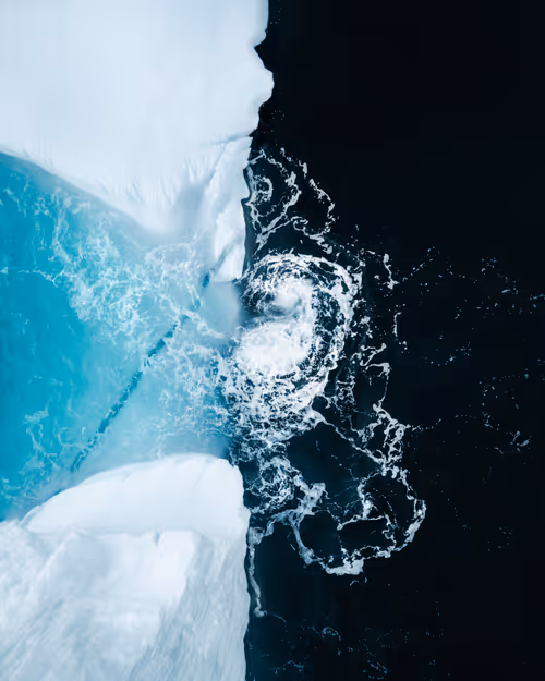 Item #59969087872528247593562305556961493003860374277083575615722774396111117352961 Media