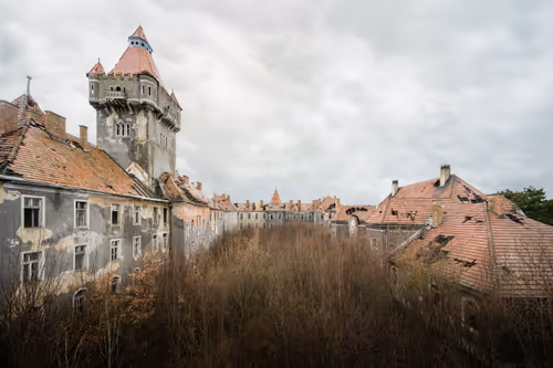 Item #12380643742834719912918023214587921165200821419383689299848195891896459984897 Media