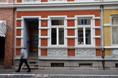 Item #26989150164140609200247036079790408866606814908493437460198890343881020276737 Media