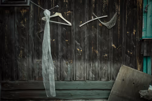 Item #4375115208171662398757709417791216617025009038077306019347163292048937713665 Media