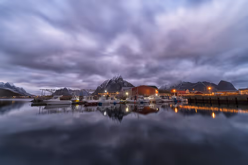 Item #70651564434180574556294947665186140658635151001431395865456628555296880459777 Media