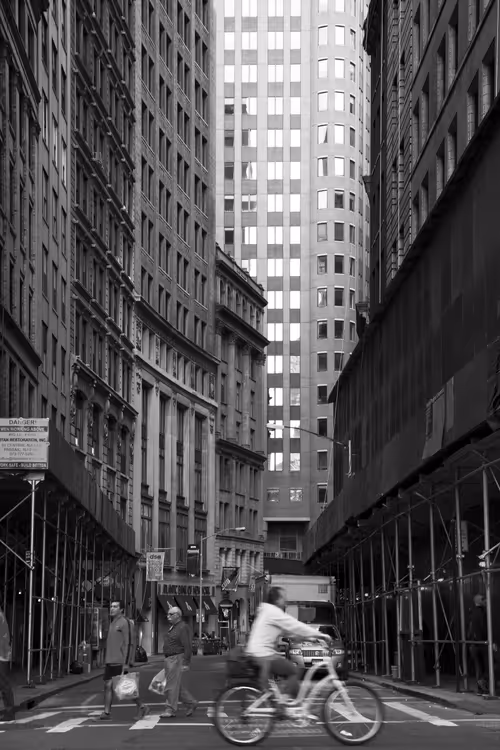 Item #20227266665588933887433646525944193582214398073362210482920990794163842711553 Media