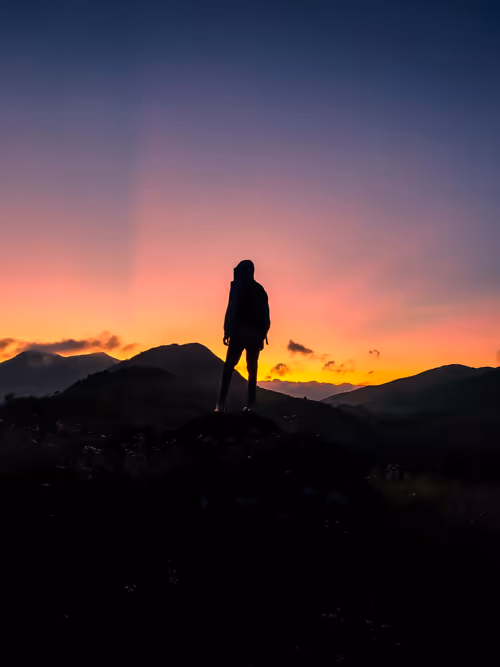 Item #4227615839118676088032116330394619020788596158255730020739511505499591802881 Media