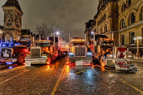 Item #71189581830924411752874666054405920836280548661540477667815932877915174207588 Media