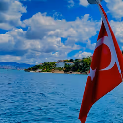 istanbul and the big island 06.28.2022