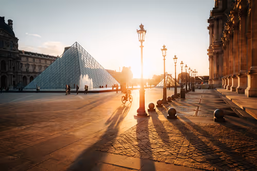 Item #32669381077864182263631644680711022772005041424268370164462394085771025842177 Media