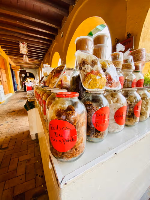 Item #41673148381276602242118576638571883015956905201675020614810101378605050232857 Media