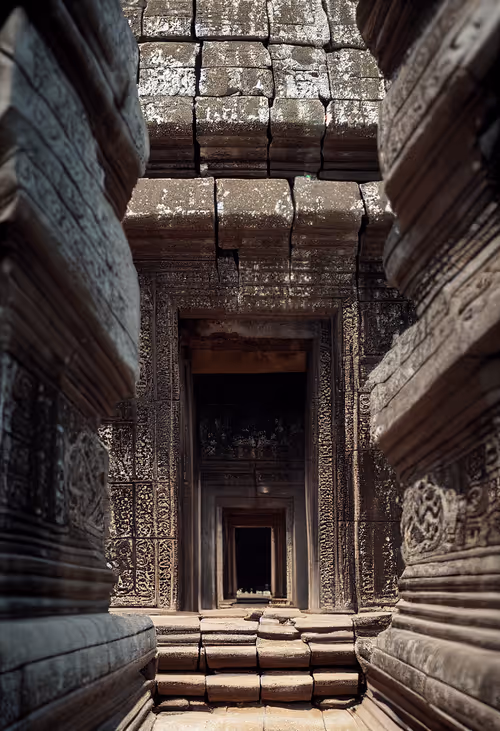 Item #54296720949286742899881400298728353105637718527236350517387935754977063993345 Media