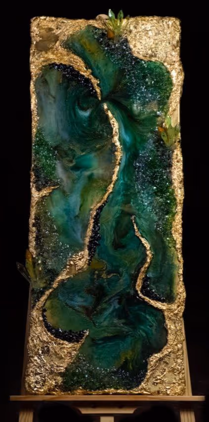 Item #27177045729546656566185636851724733880776259621619244048569152894760652898305 Media