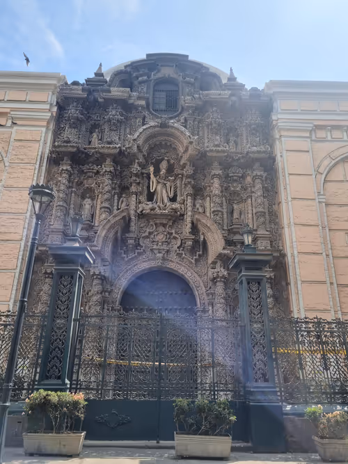 Item #61217329560045311097494778720191773643647357961752149182442823562454026420225 Media