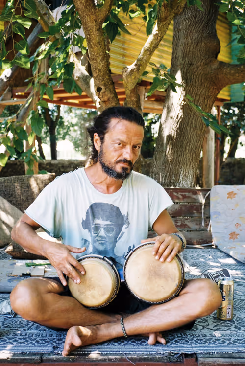 Item #108114342104392653736314500859474189257367411327069604905681252964432154198017 Media