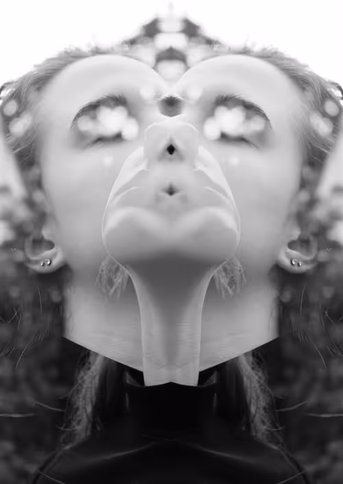 Item #52454287638105071106132818696077968204220306494525978275949494097444274700289 Media