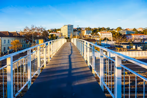 Item #441581999741352139590213475612264394503084995264347299690386674688381157377 Media