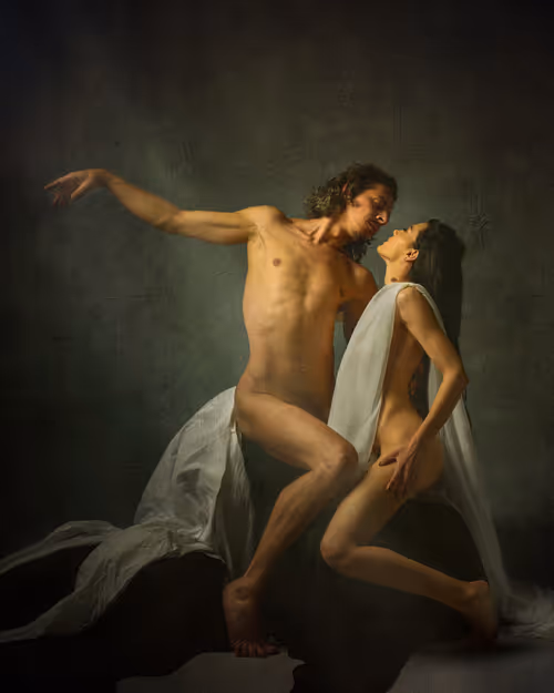 Item #17221172639613752764152740515920915995172432022194195291854790058858650796033 Media